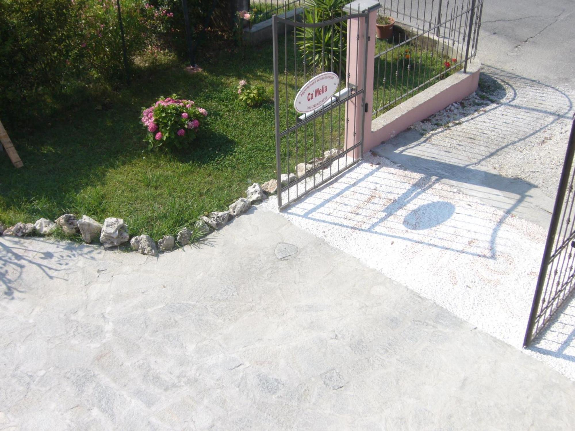 Ca'melia Sarzana